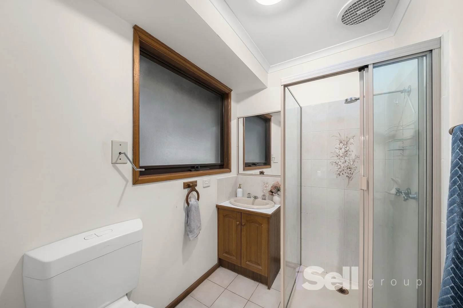 Additional image 7 of 100 Waverley Park Drive, Cranbourne North VIC 3977
