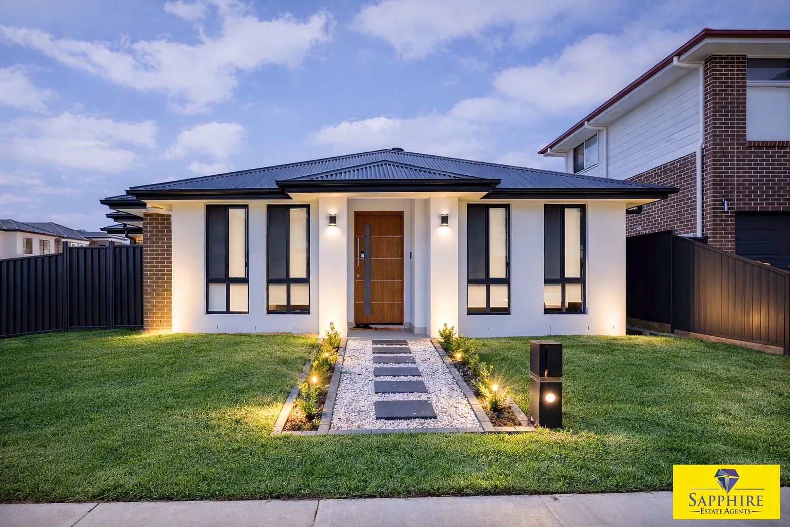 35 Parhelion Street, Austral NSW 2179