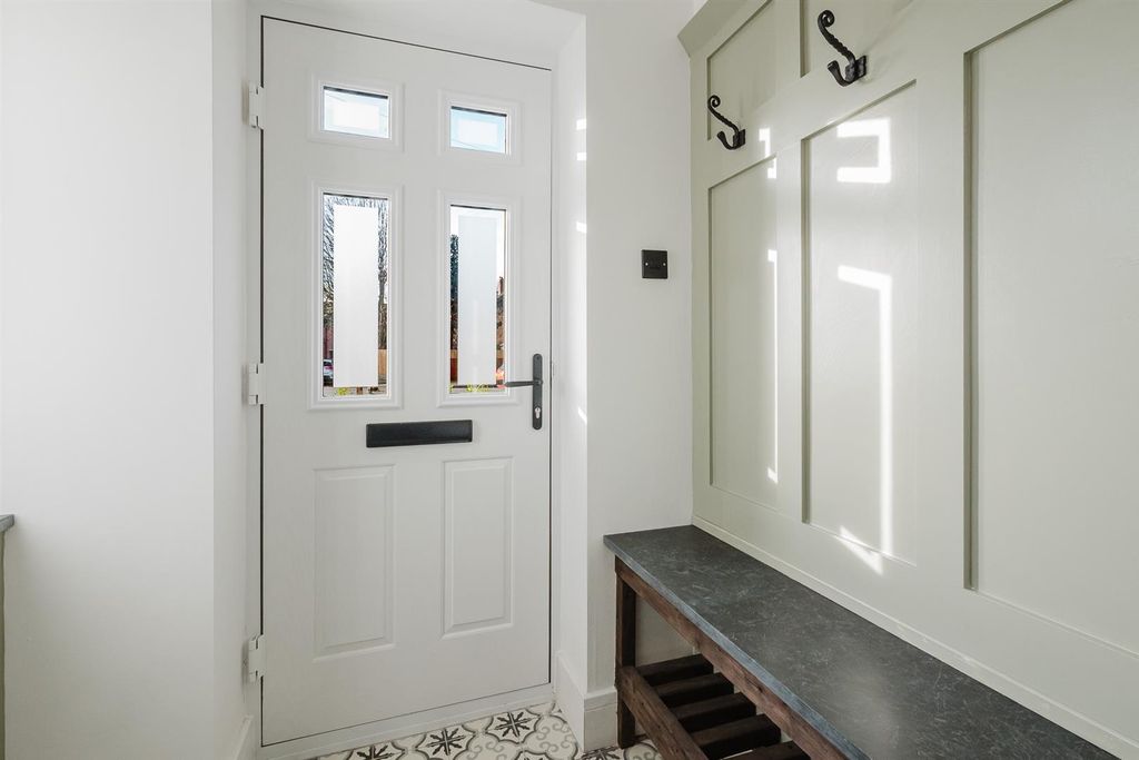 Additional image 3 of 3 bed semi-detached house for saleWarren Avenue, Knutsford WA16