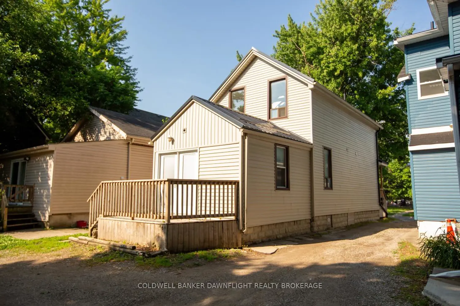 458 Adelaide Street