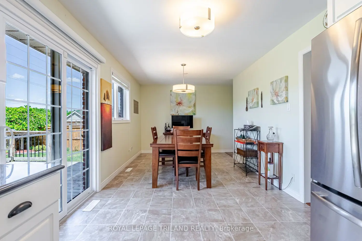 67 Donker Drive photo 3