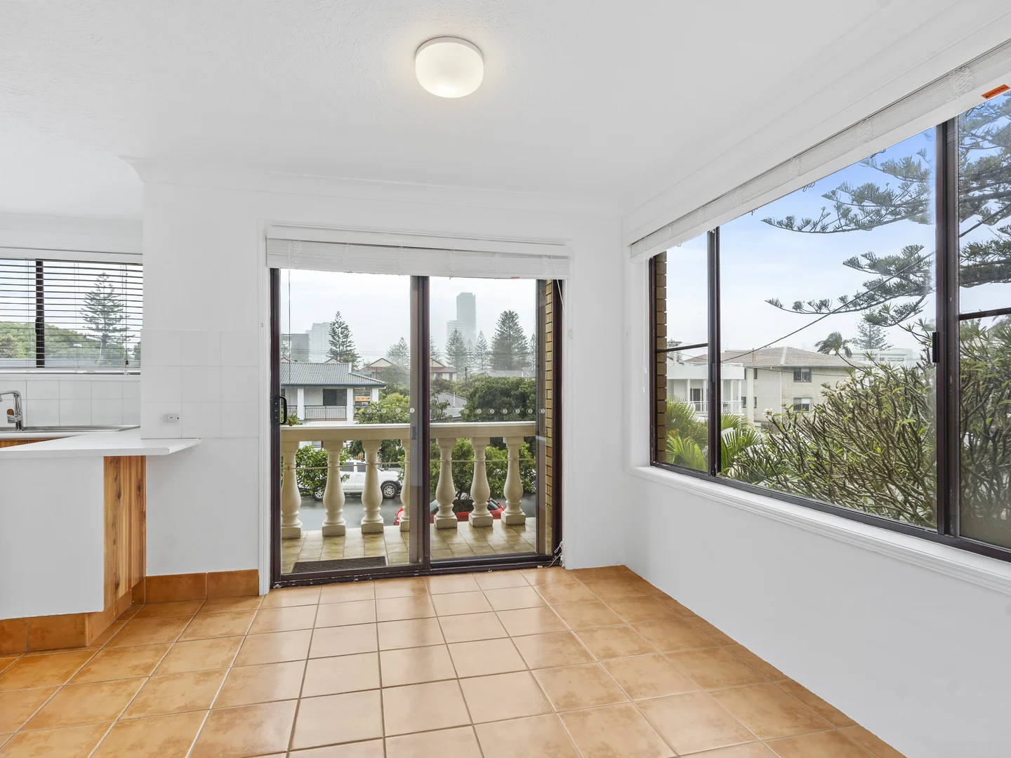 Additional image 3 of 5/28 Dudley Street, Mermaid Beach QLD 4218
