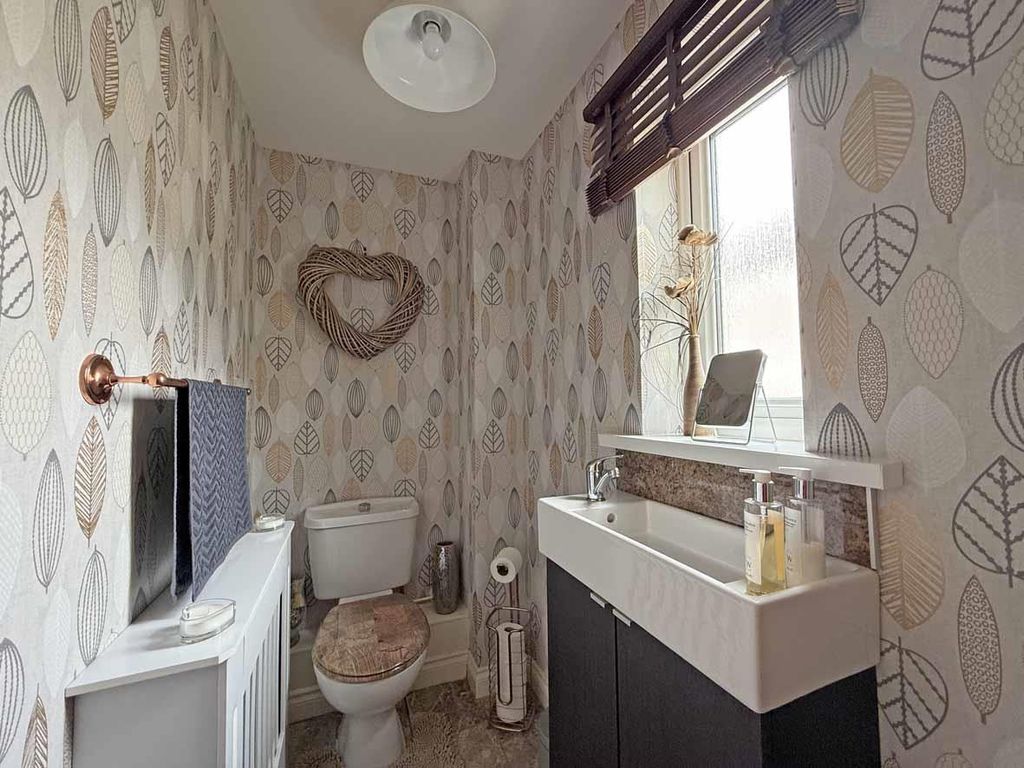 Additional image 10 of 2 bed detached house for saleFrobisher Approach, Manadon Park, Plymouth PL5