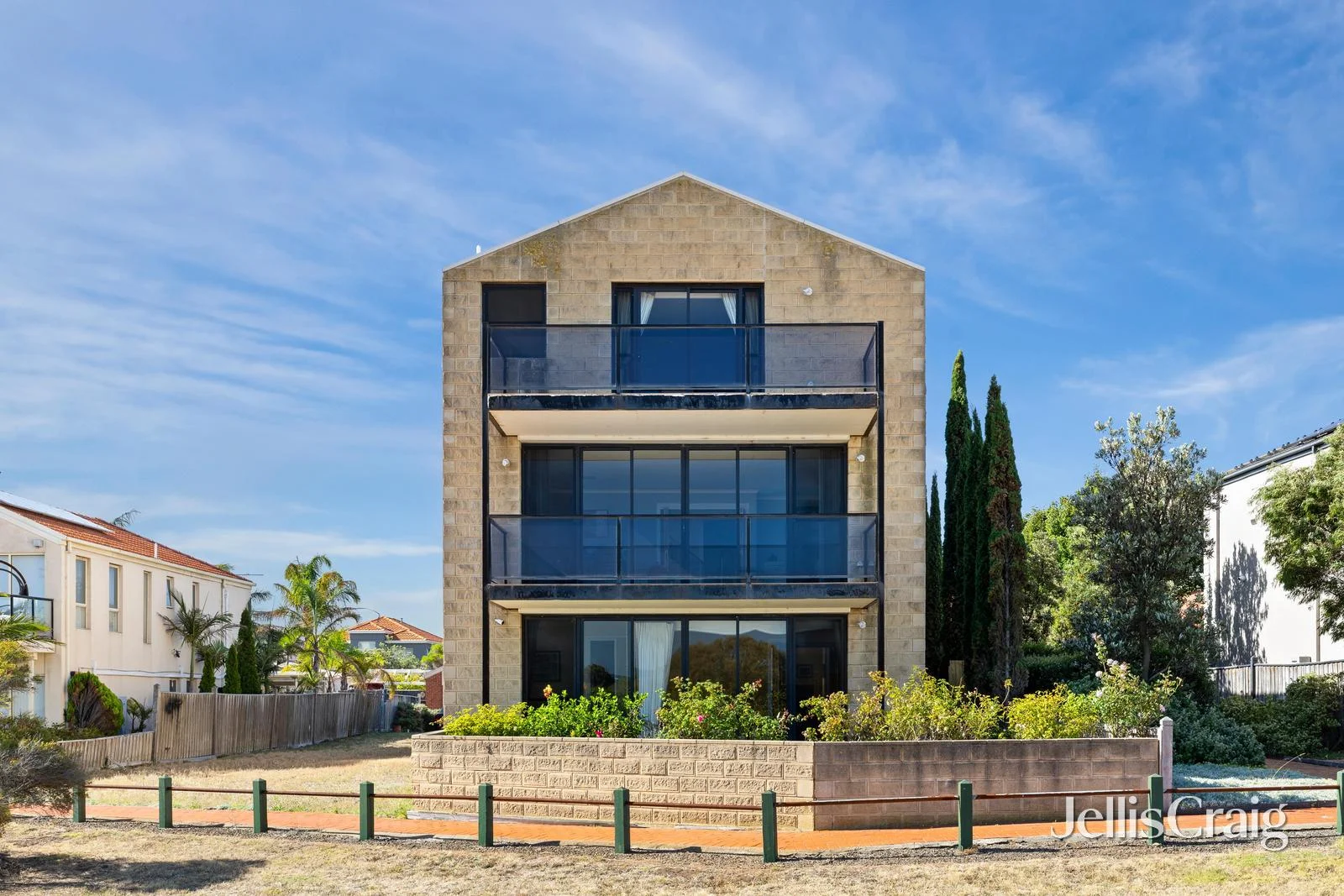 Additional image 2 of 31 Sandpiper Place, Williamstown VIC 3016