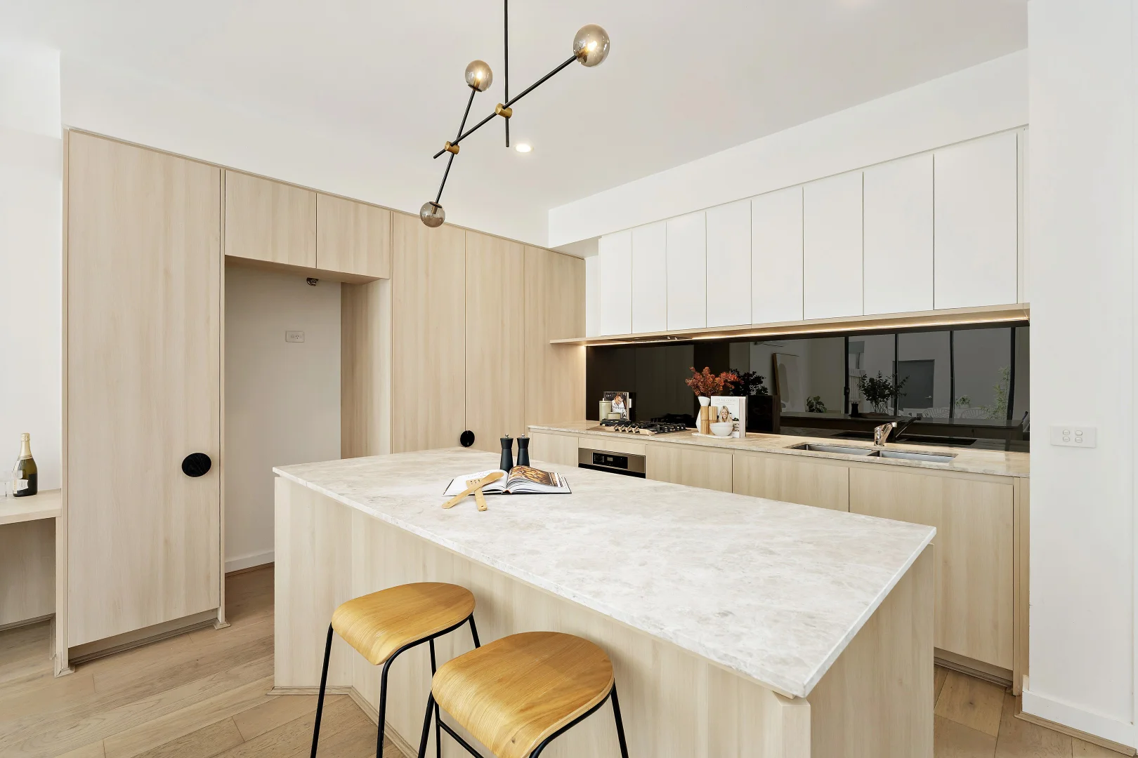16 Gilson Place, Sunshine VIC 3020 photo 3