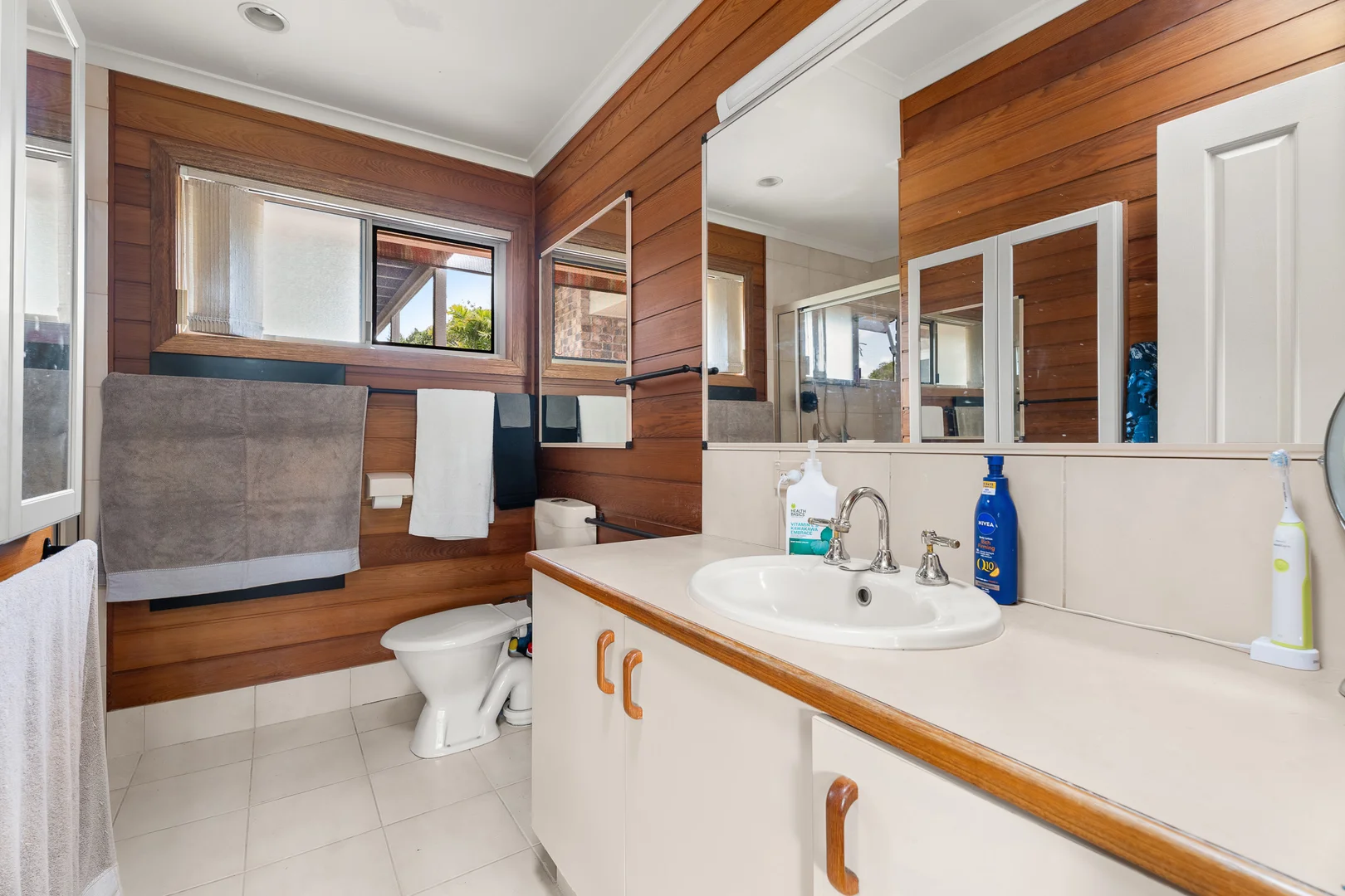Additional image 17 of 82 Hibiscus Street, Urangan QLD 4655