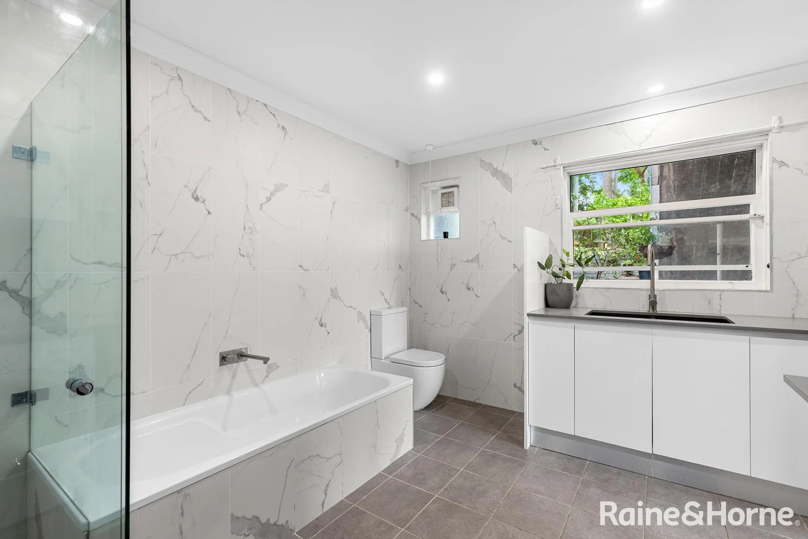Additional image 11 of 185 Kingsland Road North, Bexley North NSW 2207