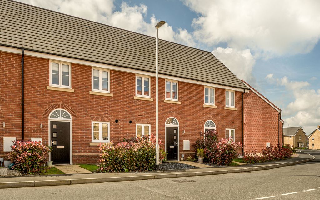 2 bed end terrace house for saleGreenfields Road, Dereham NR20