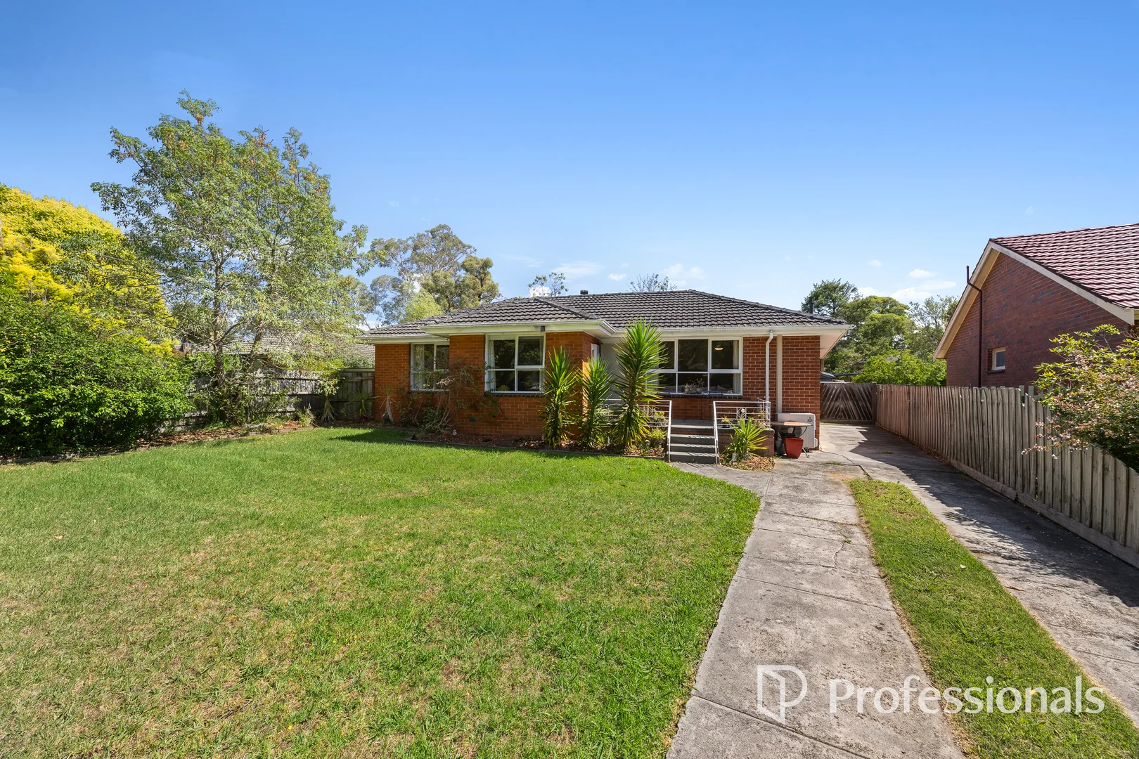Additional image 11 of 6 Robert Court, Croydon VIC 3136