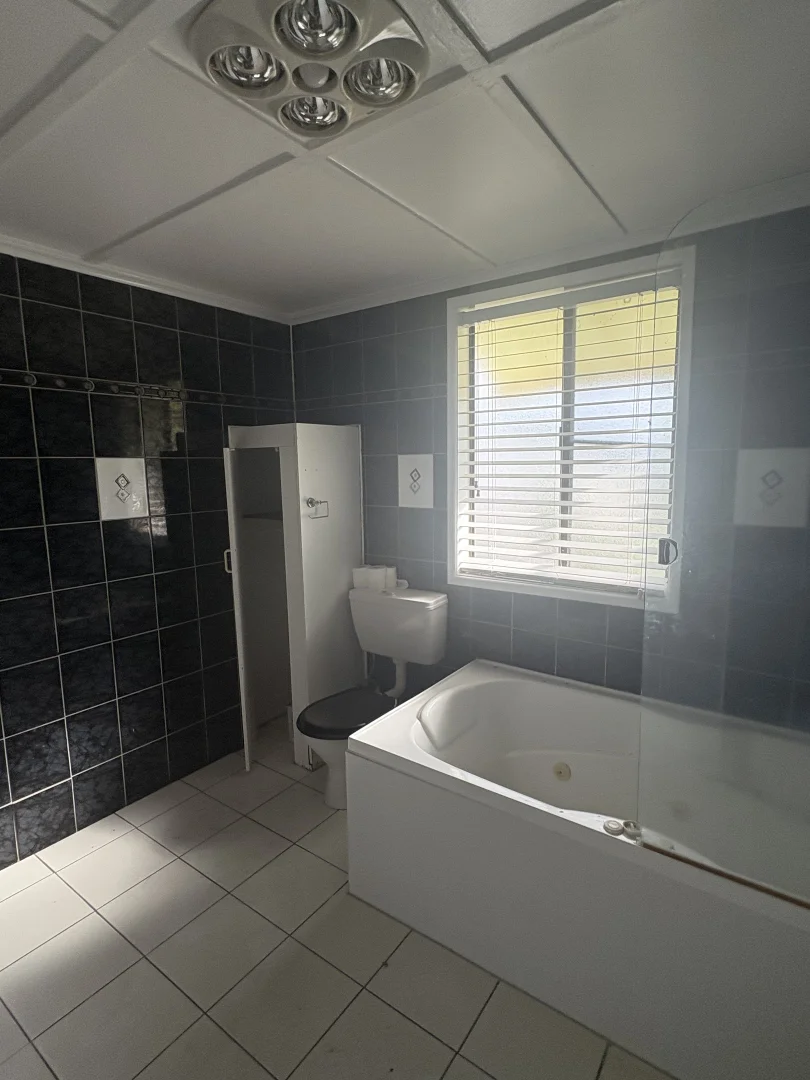 Additional image 4 of 10 Galatea St, Charleville QLD 4470