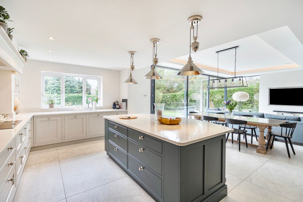Additional image 3 of 6 bed detached house for saleMill Lane, Gerrards Cross, Buckinghamshire SL9
