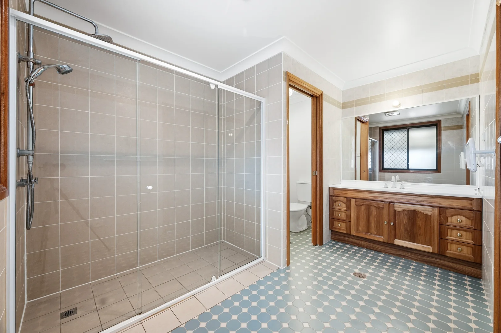 Additional image 11 of 60 Emerald Drive, Eagle Vale NSW 2558