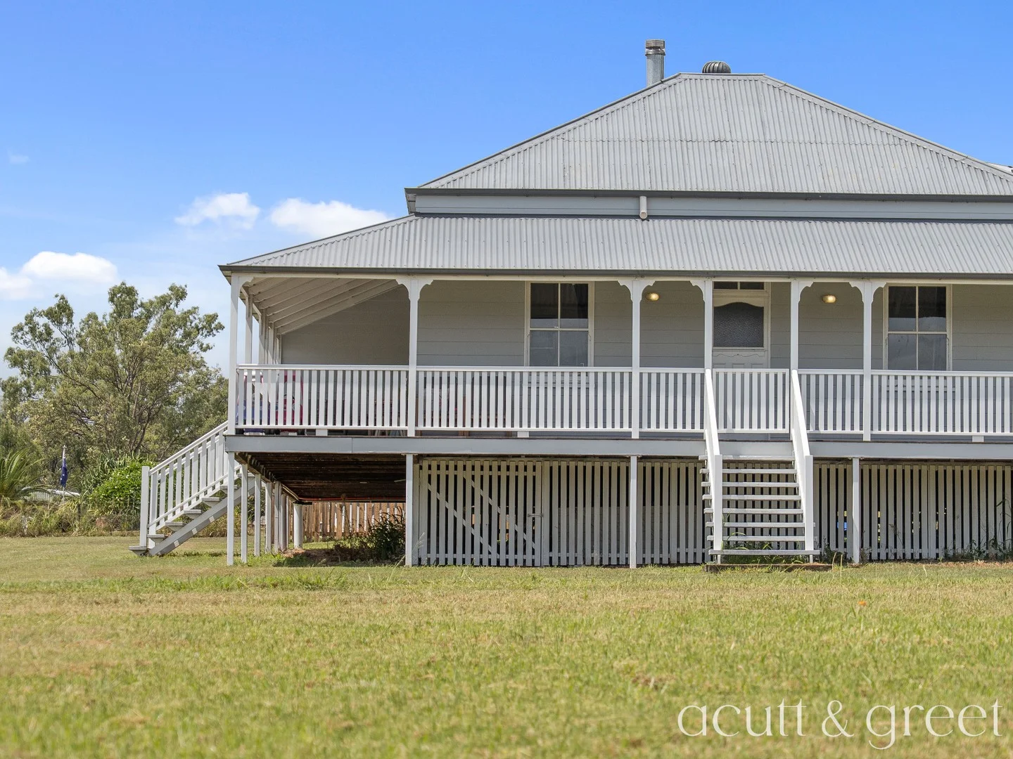 4 Malabar Drive, Forest Hill QLD 4342