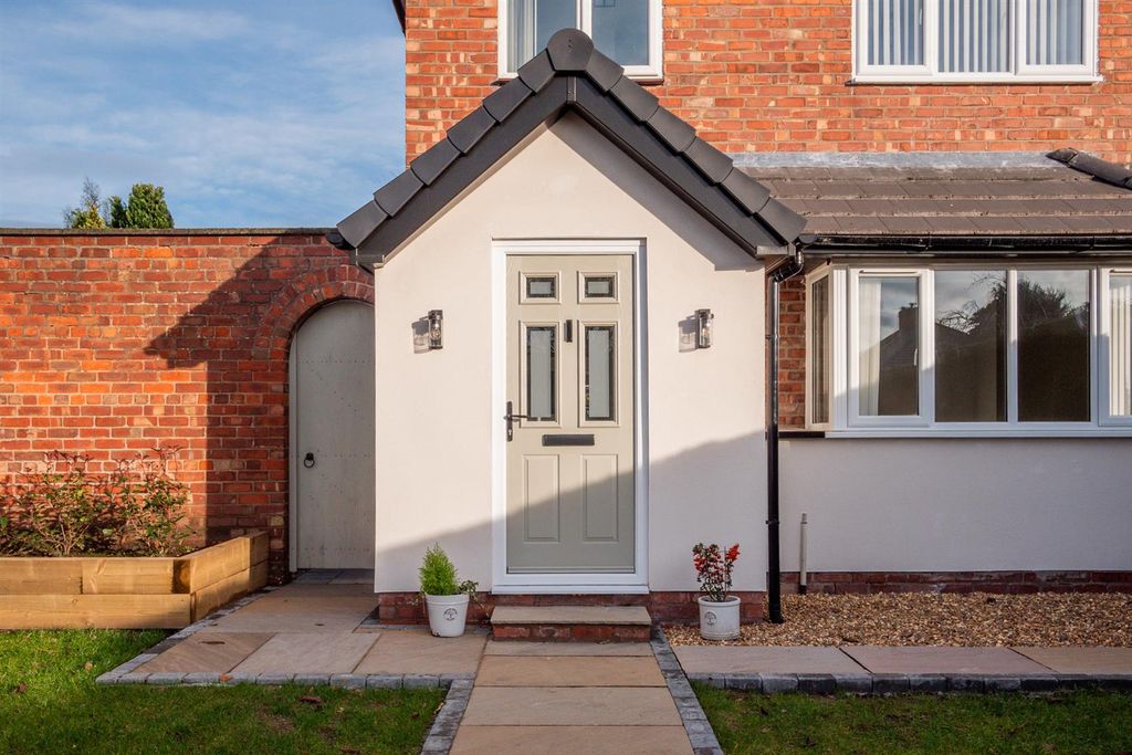 Additional image 2 of 3 bed semi-detached house for saleWarren Avenue, Knutsford WA16