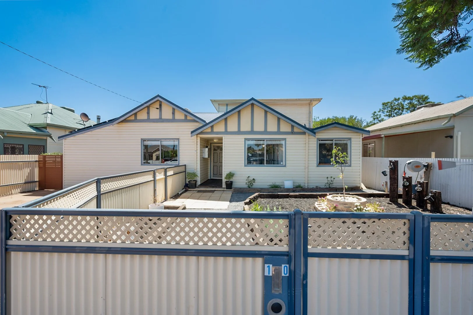 10 Gilberton Street, South Kalgoorlie WA 6430