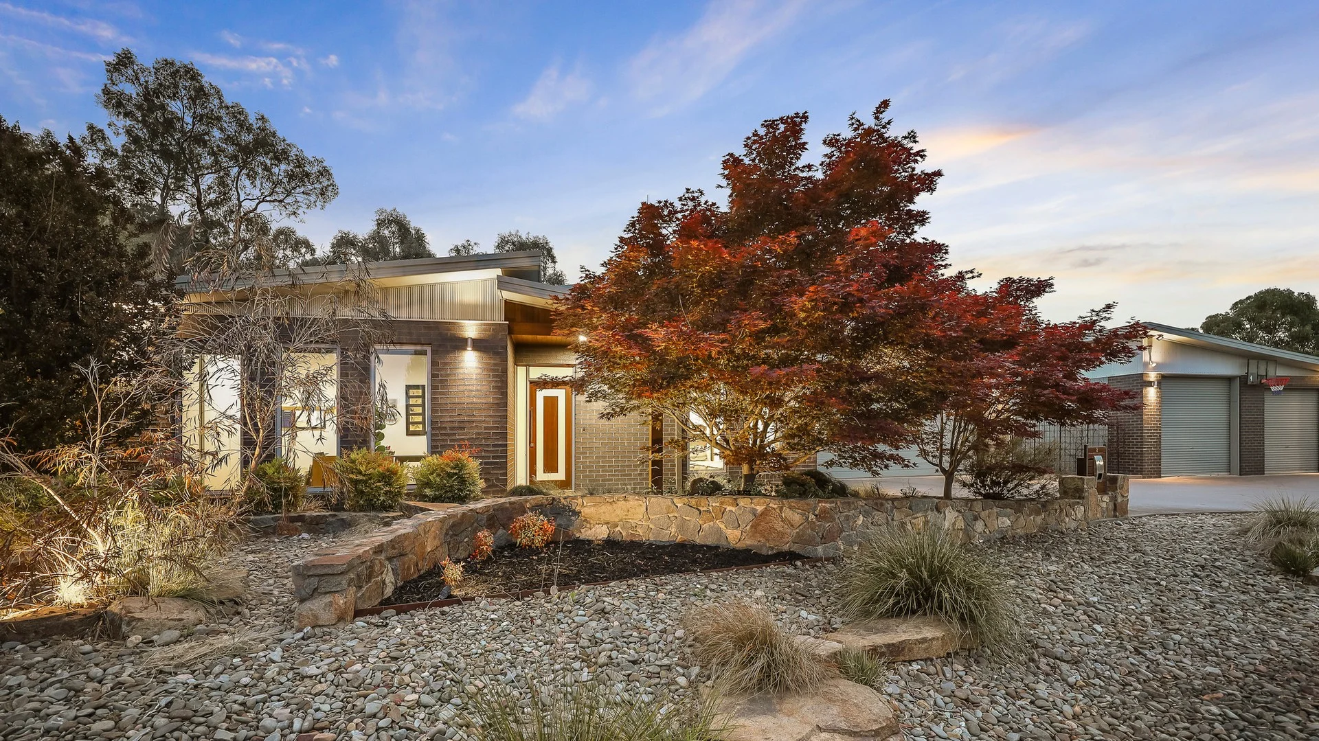 2 Village Court, Mansfield VIC 3722