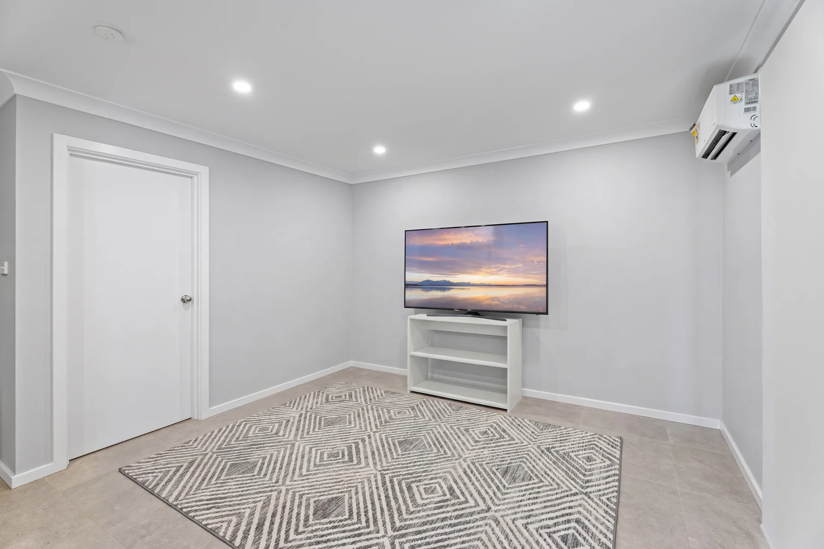 Additional image 14 of 35 Cumbernauld Crescent, Dharruk NSW 2770
