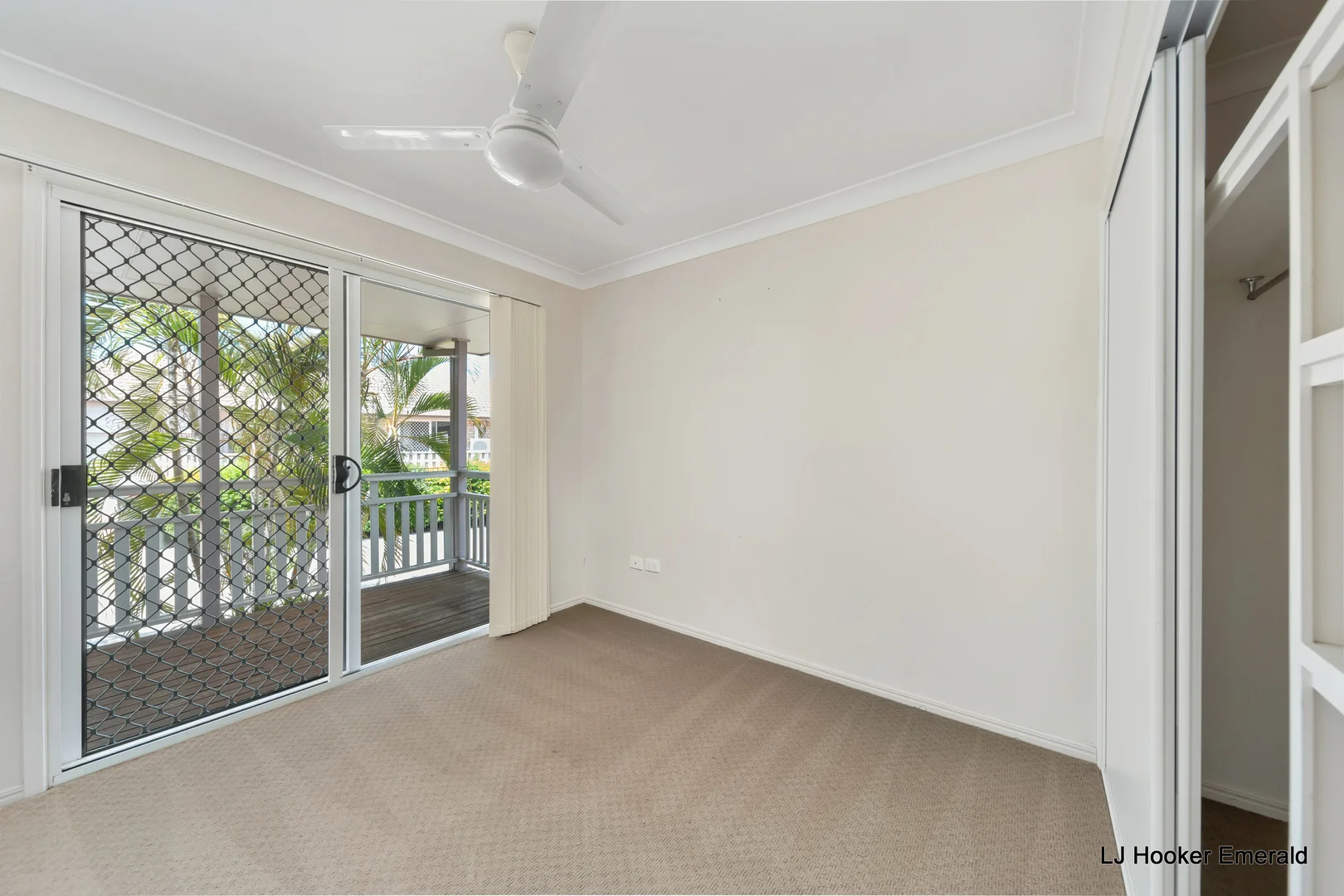 20/24 Riverview Street, Emerald QLD 4720 photo 4