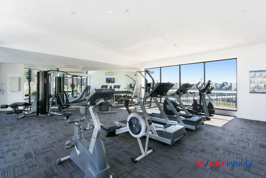 Additional image 9 of 809/2 Discovery Point Pl, Wolli Creek NSW 2205