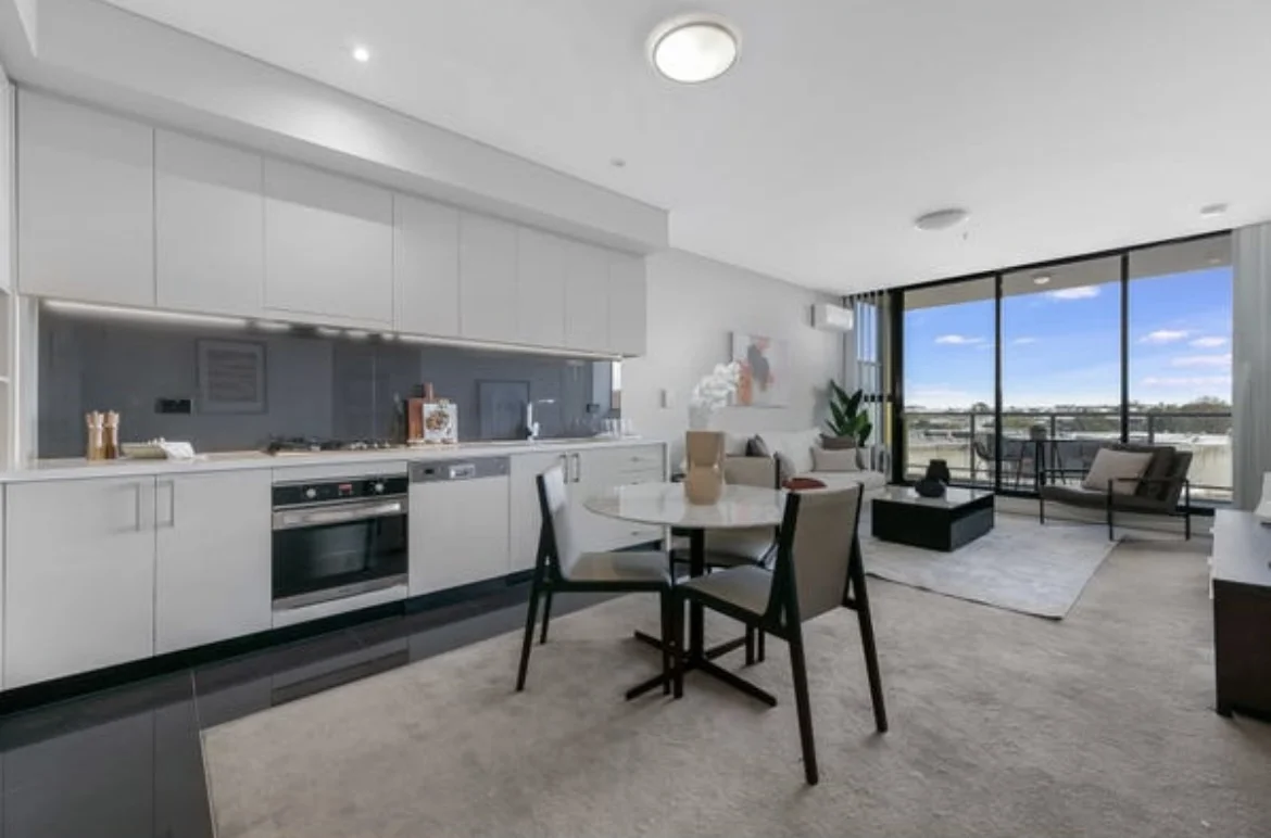 WeChat: KRL119 L5/ 17 Joynton ave, Zetland NSW 2017