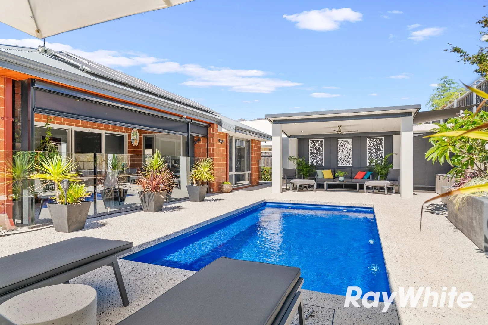9 Adriana Way, Halls Head WA 6210