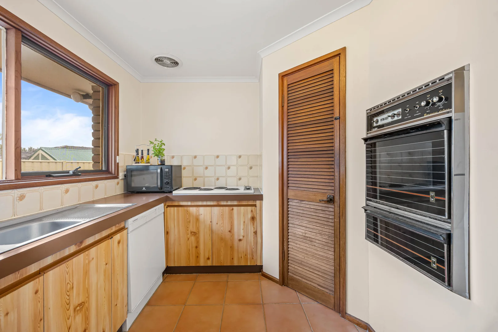 Additional image 6 of 5 Lumea Place, Melton West VIC 3337