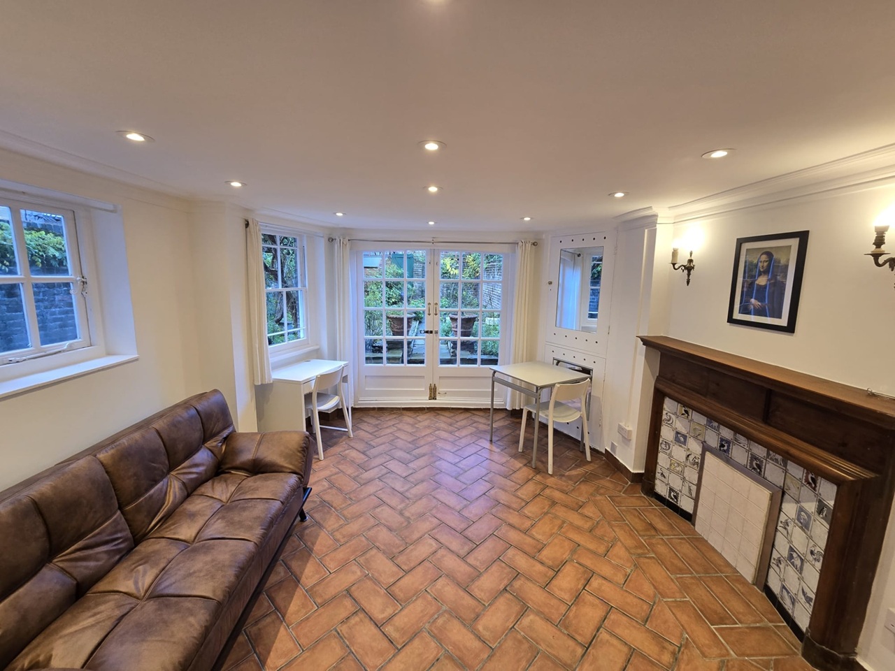 Studio Flat, Addison Road, W14, N1 7GU