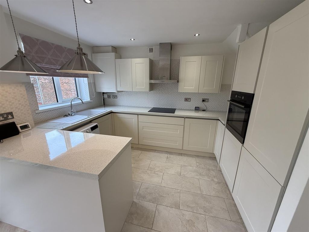 Additional image 4 of 3 bed detached house for saleClos Y Gelli, Llanelli SA14