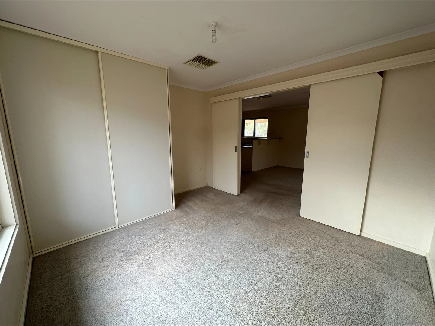 Additional image 13 of 6/11 PINE CRESCENT, Roxby Downs SA 5725