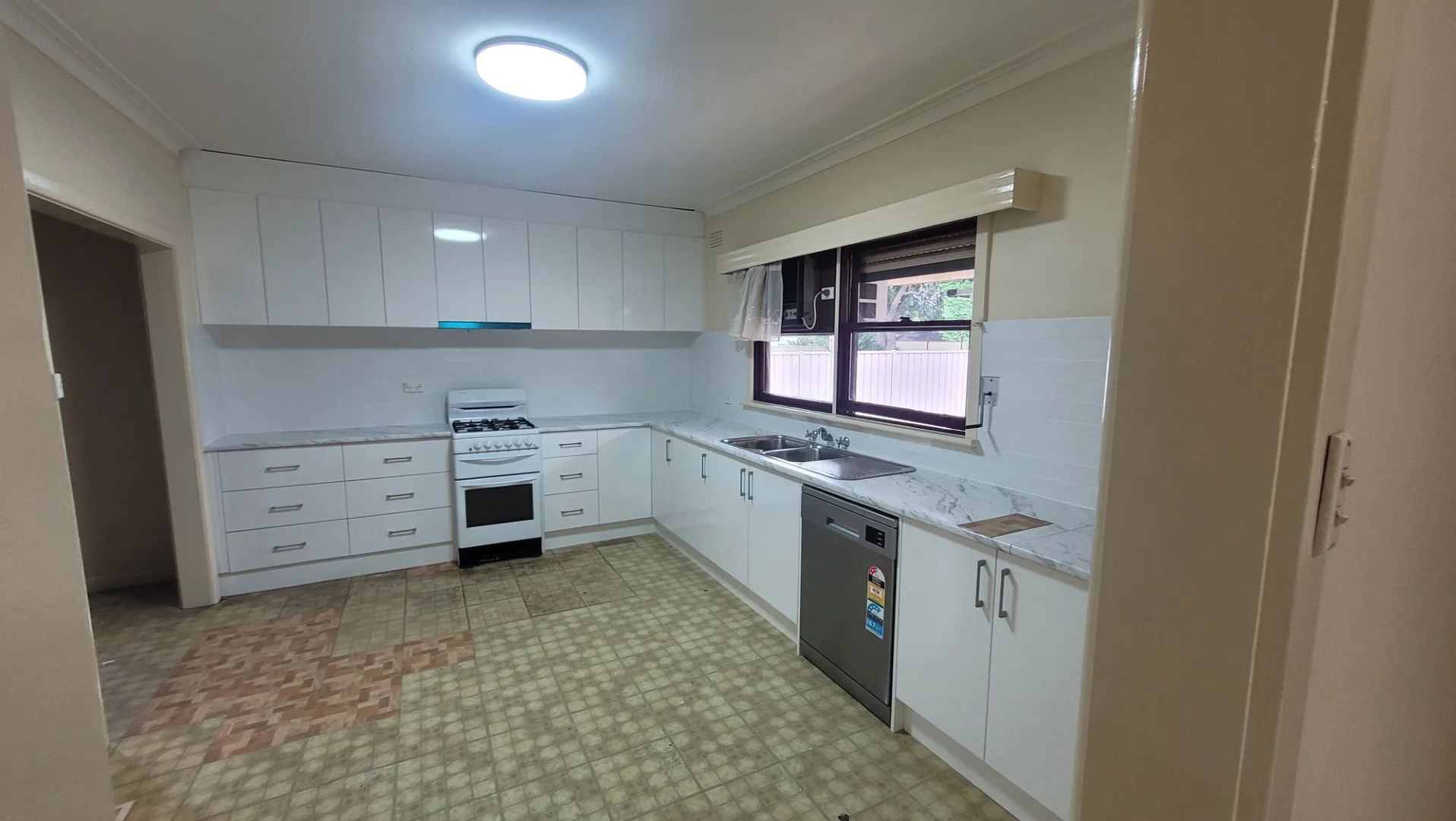 Additional image 4 of 14 Railway Avenue, Werribee VIC 3030