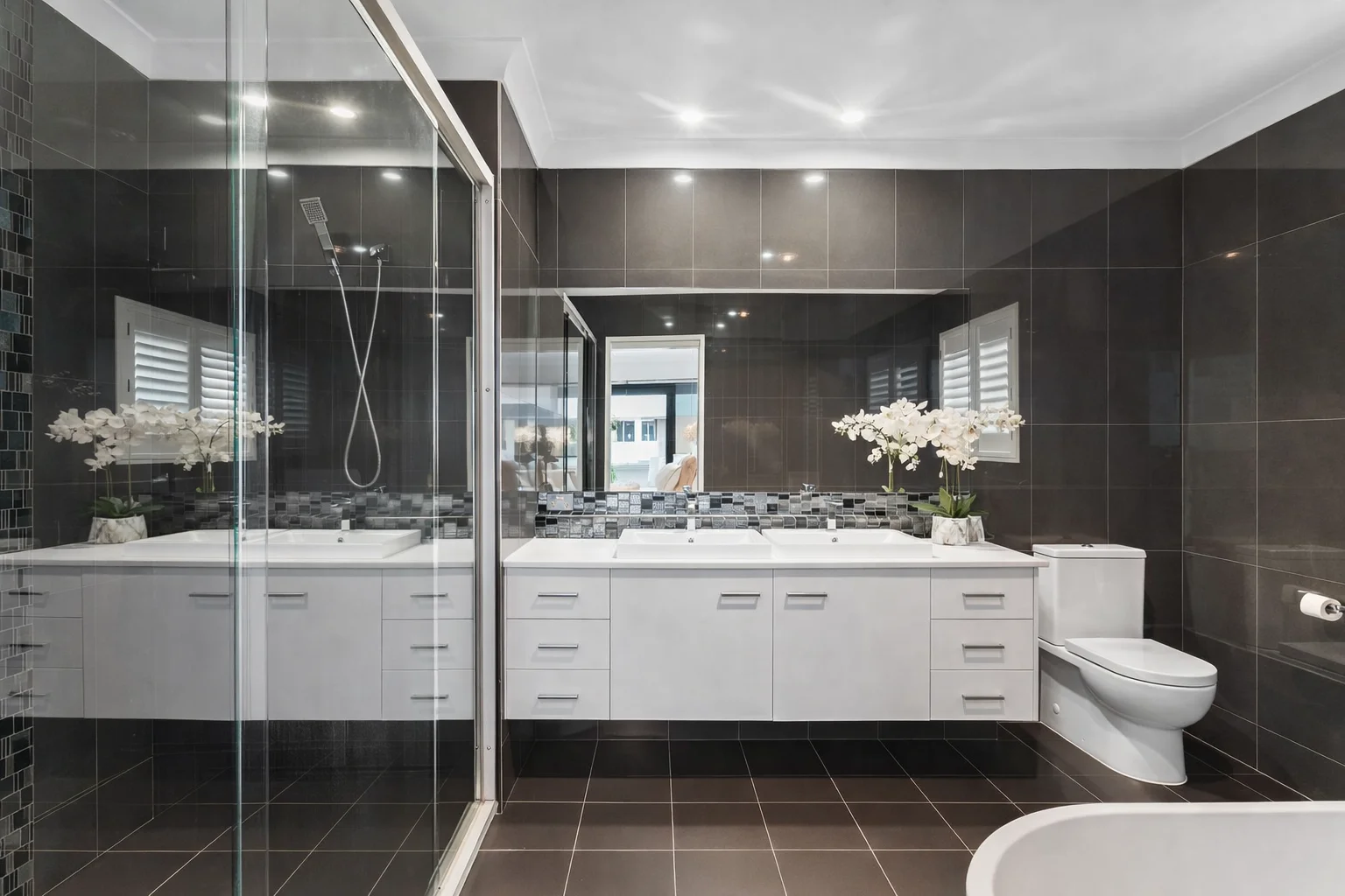 Additional image 11 of 7 N View St, Hope Island QLD 4212