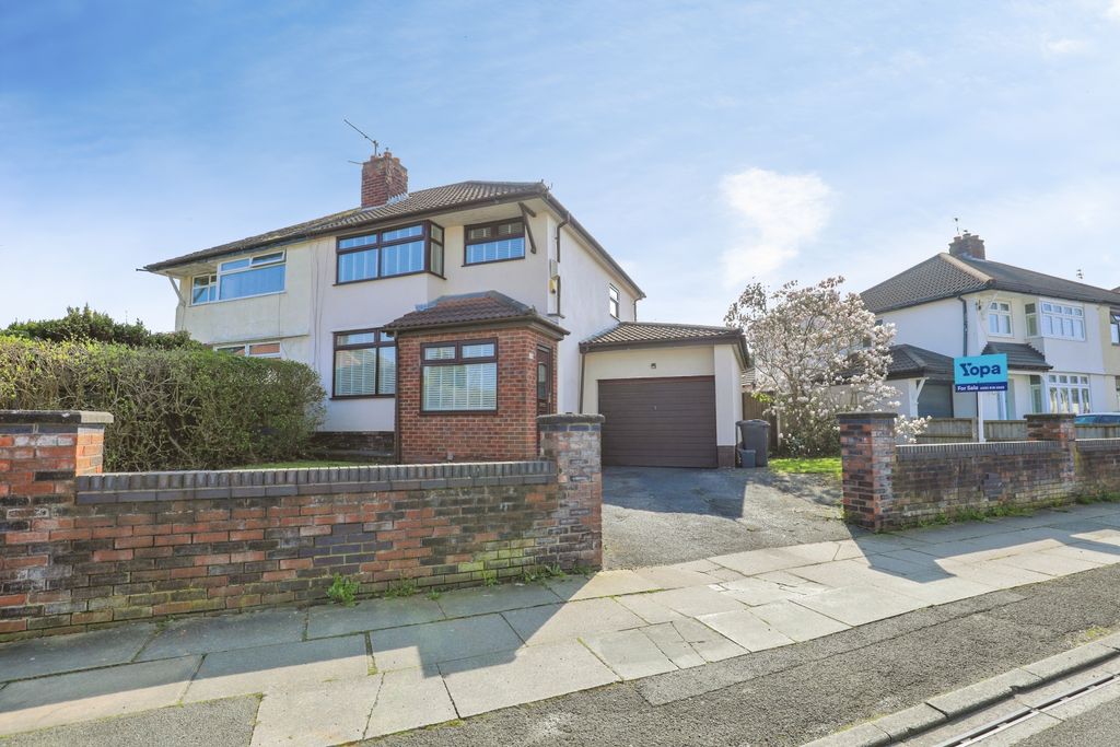 3 bed semi-detached house for saleJeffereys Crescent, Liverpool L36