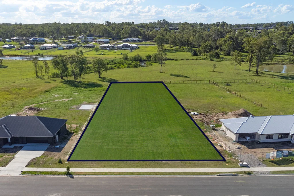 8 Farm Court, Hatton Vale QLD 4341