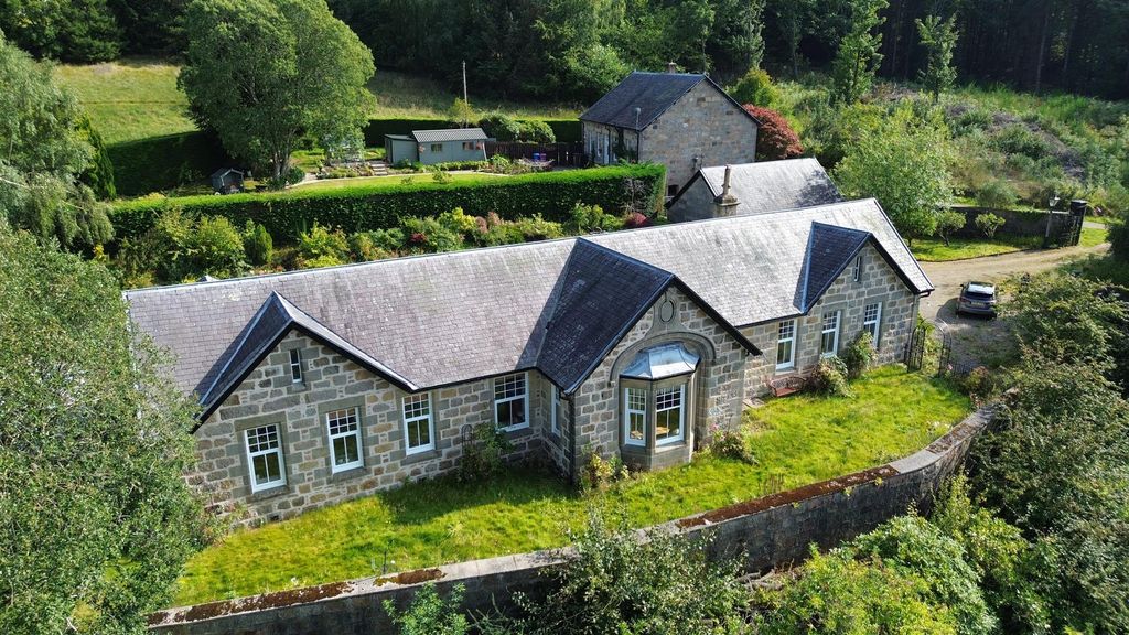 4 bed detached bungalow for saleAberlour AB38