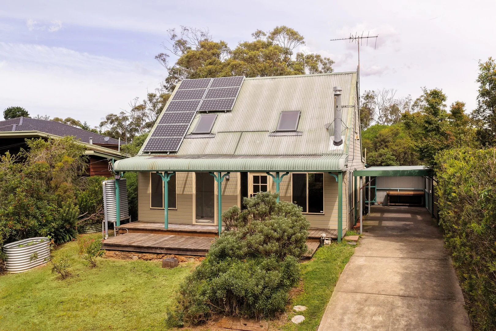 63 Lawson View Parade, Wentworth Falls NSW 2782