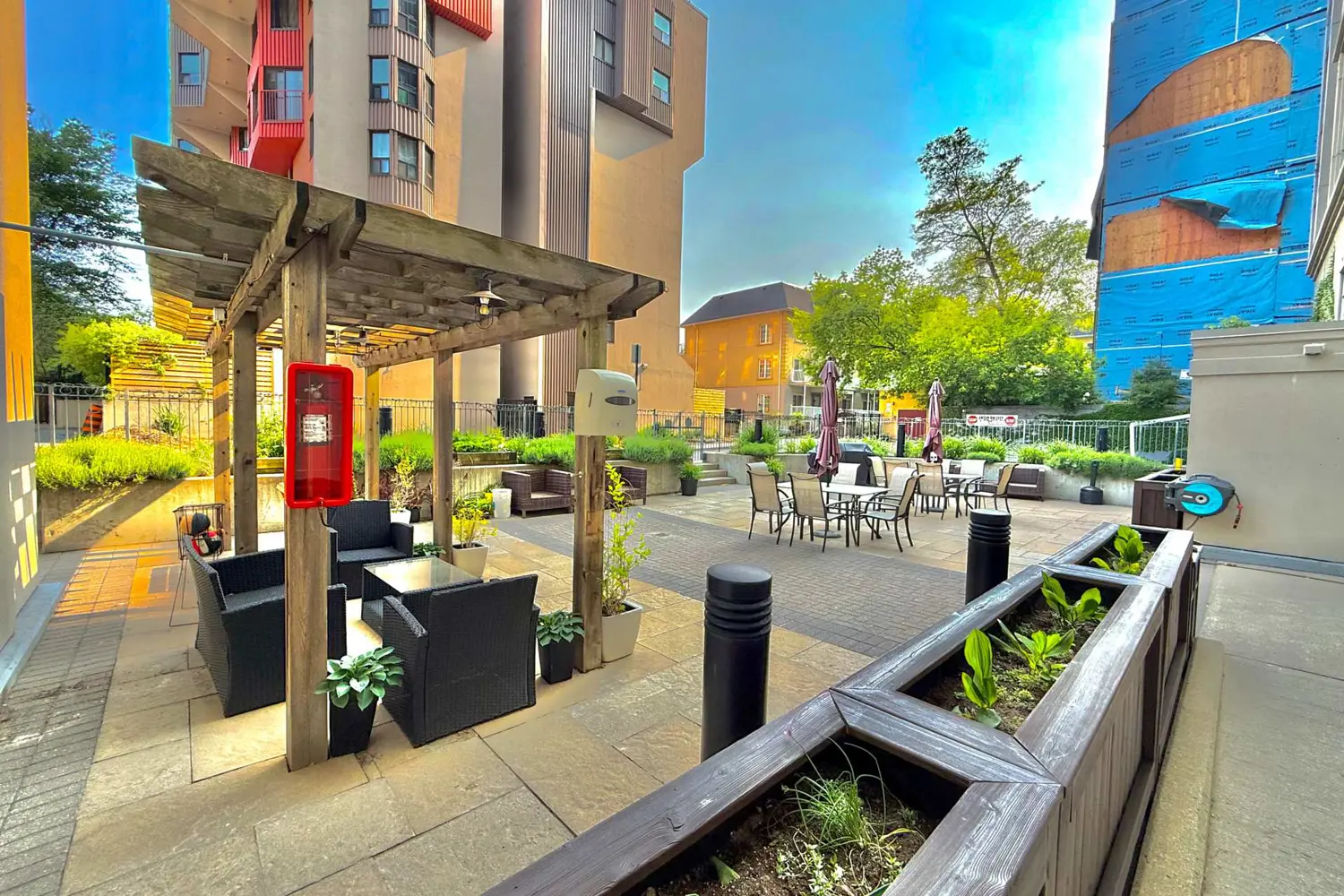 Additional image 12 of 225 Wellesley Street 208