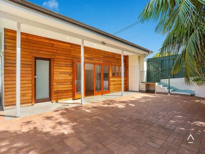 16 Fletcher Street, Tamarama NSW 2026