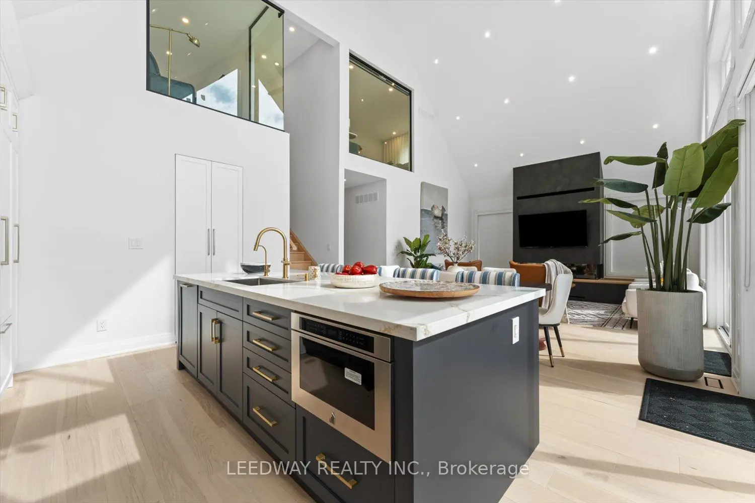 Additional image 9 of 24410 Thorah Park Boulevard