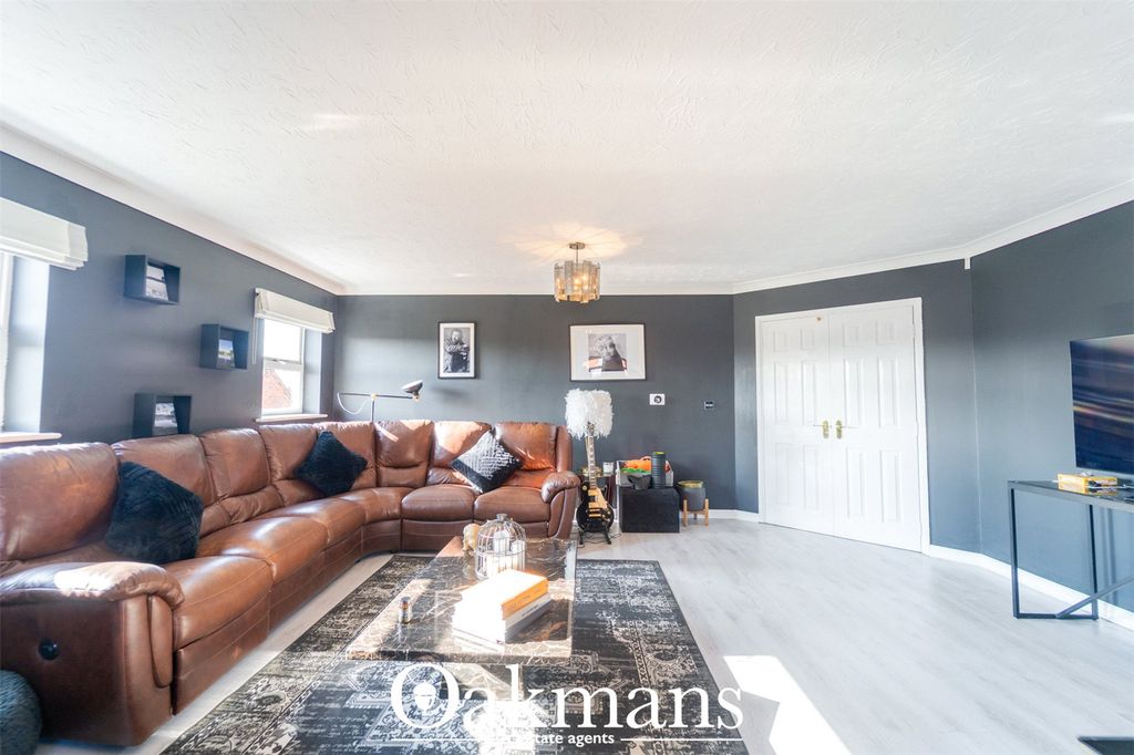Additional image 5 of 2 bed flat for saleRumbush Lane, Shirley, Solihull, West Midlands B90