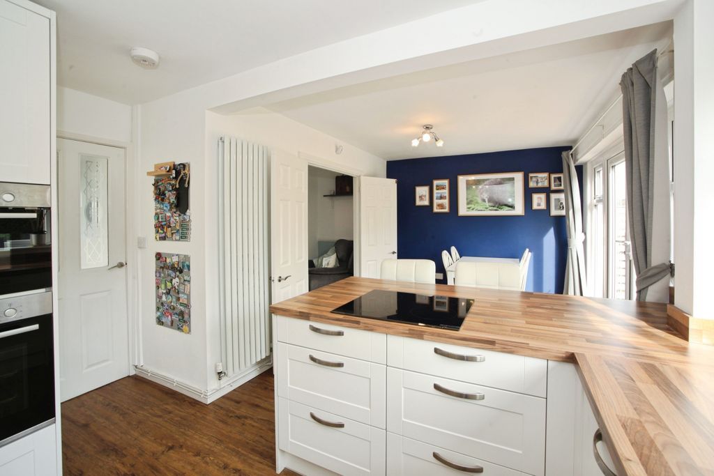 Additional image 8 of 3 bed semi-detached house for saleRogiet Road, Caldicot NP26