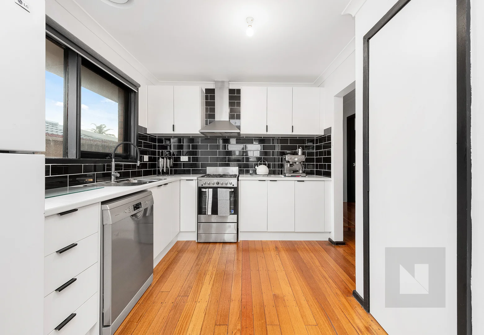 Additional image 2 of 8 Tania Street, Sunshine North VIC 3020