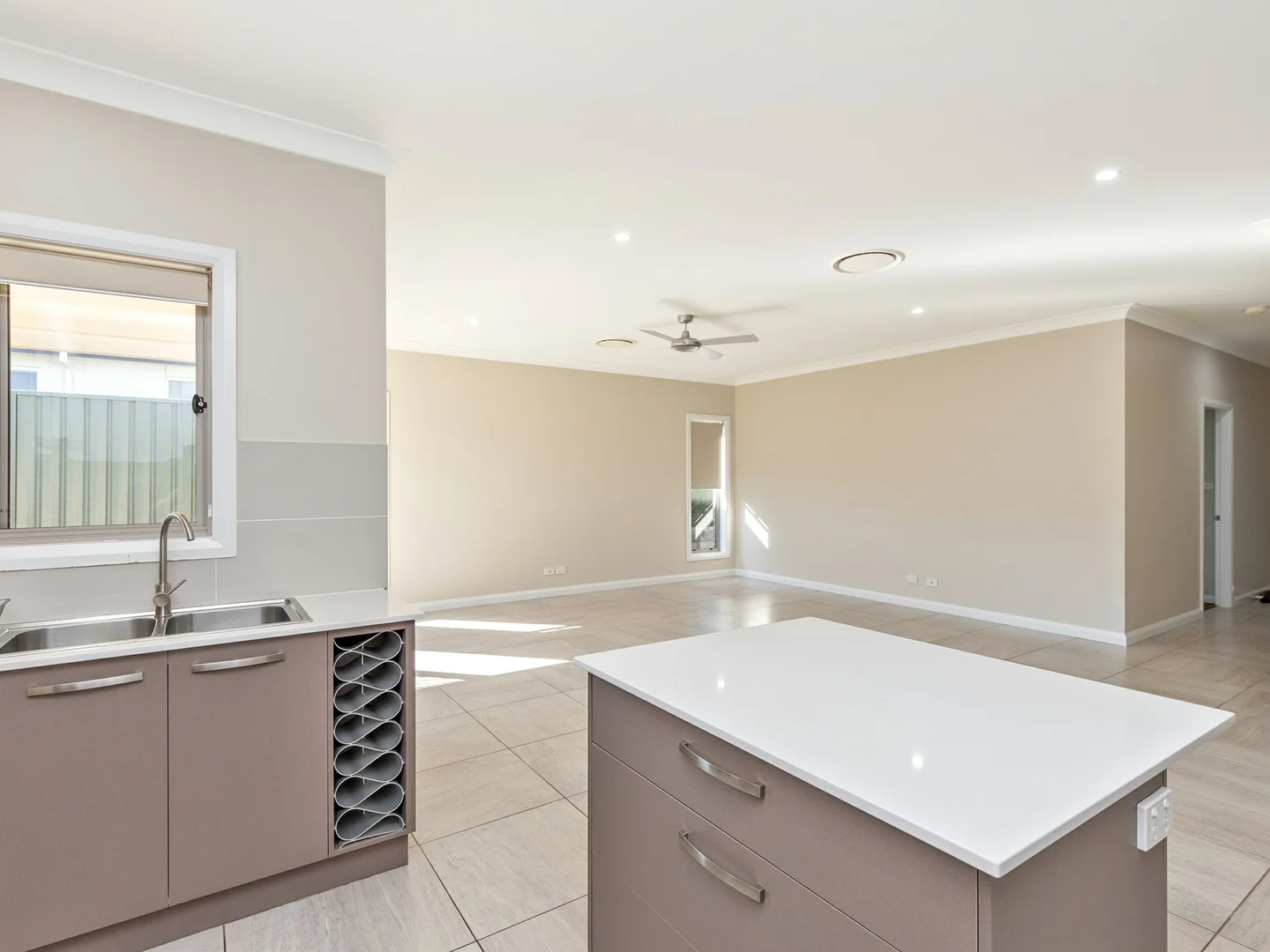 Additional image 4 of 2a Bishop Kennedy Close, Oxley Vale NSW 2340