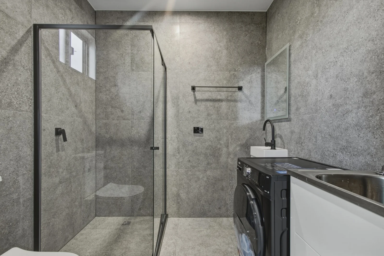 Additional image 8 of 43A Spry Street, Morwell VIC 3840