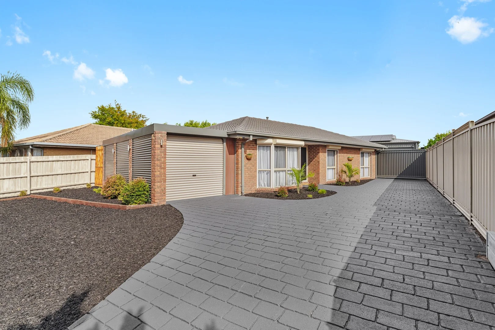 11 Cardamon Drive, Hallam VIC 3803