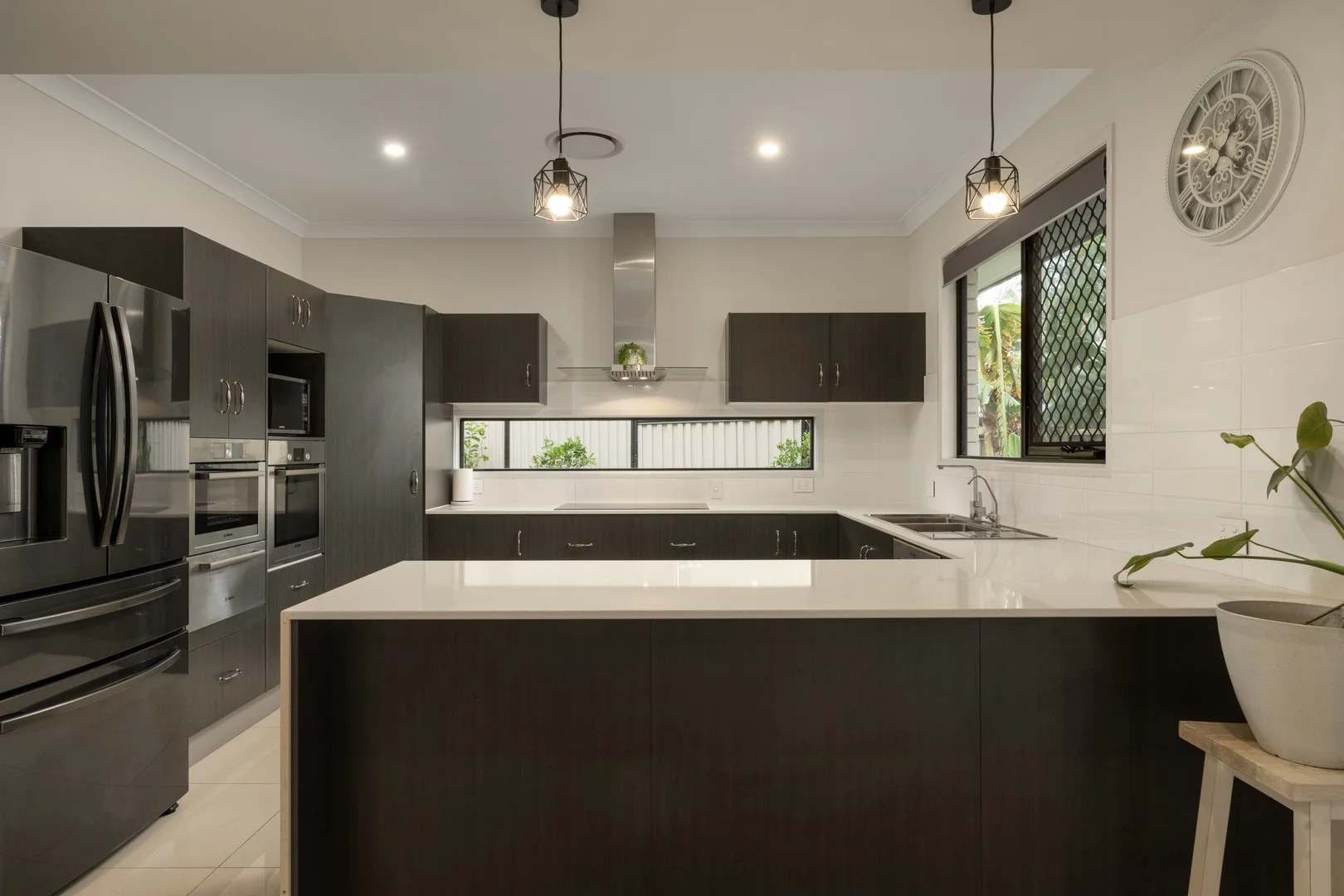 349 Bennetts Road, Norman Park QLD 4170