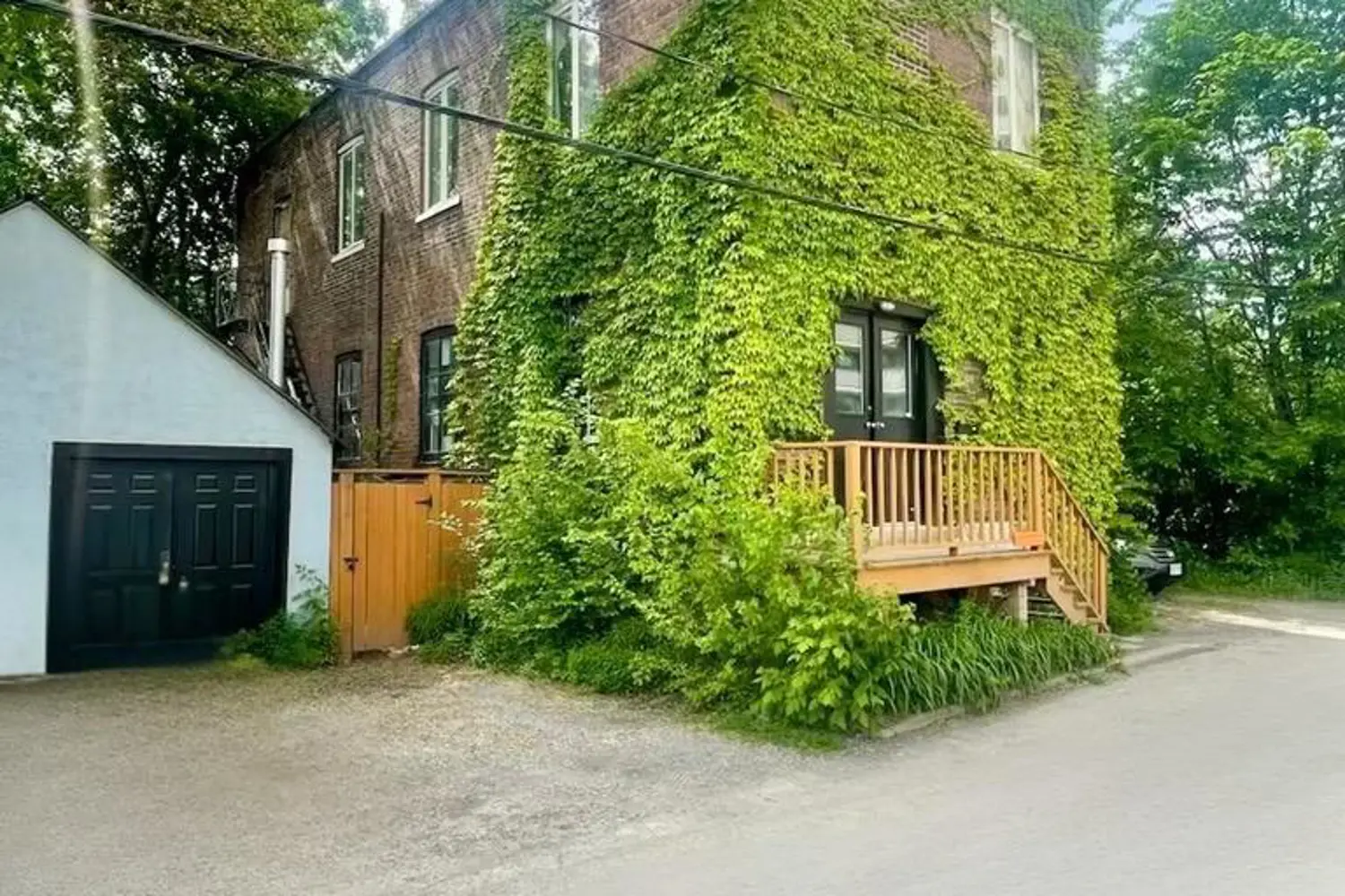 156 Sussex Mews