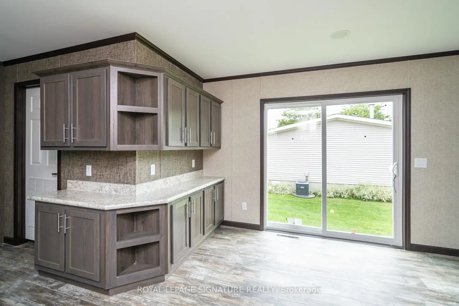 Additional image 10 of 126 Regency Drive
