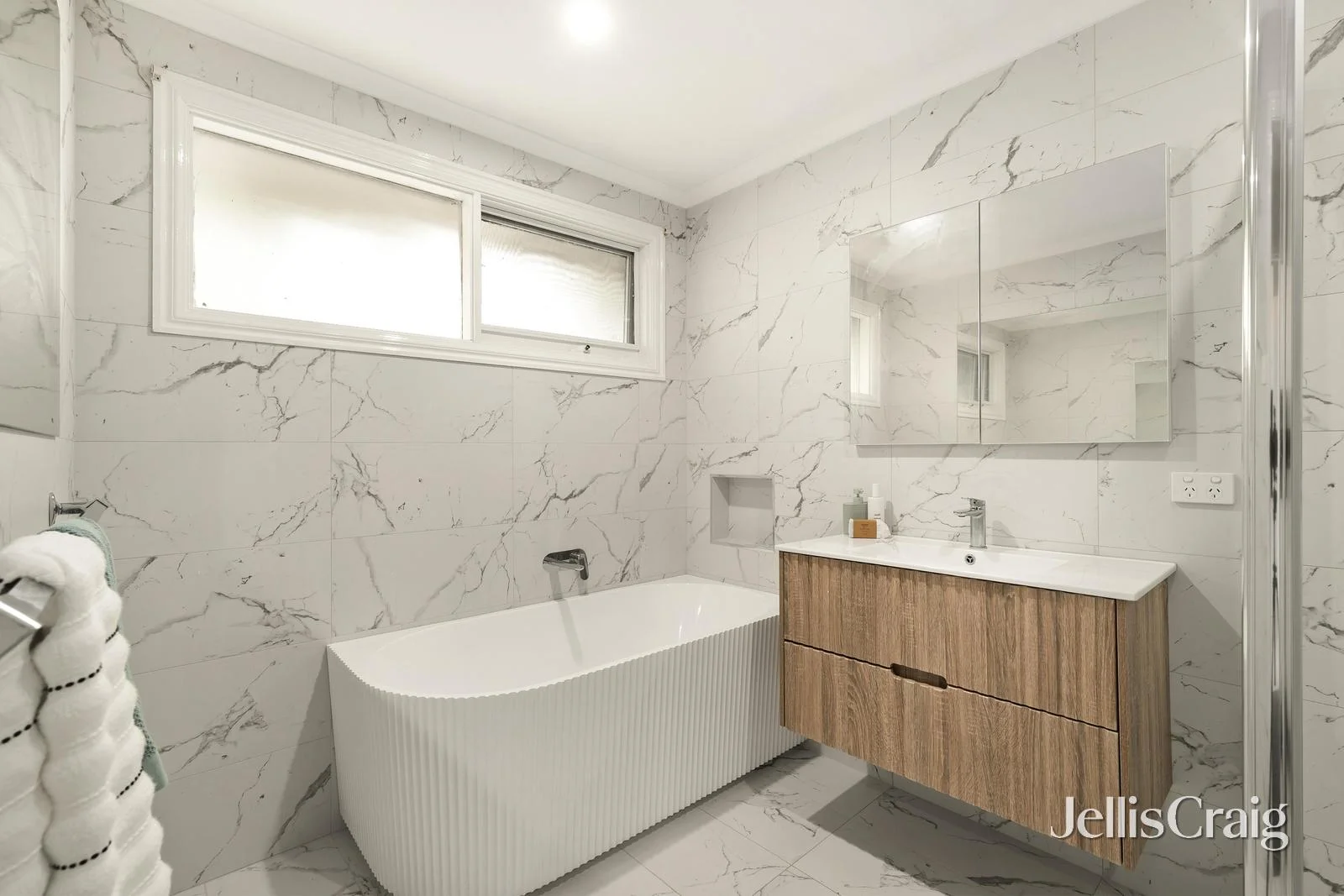 Additional image 12 of 5 Mandowie Crescent, Croydon VIC 3136