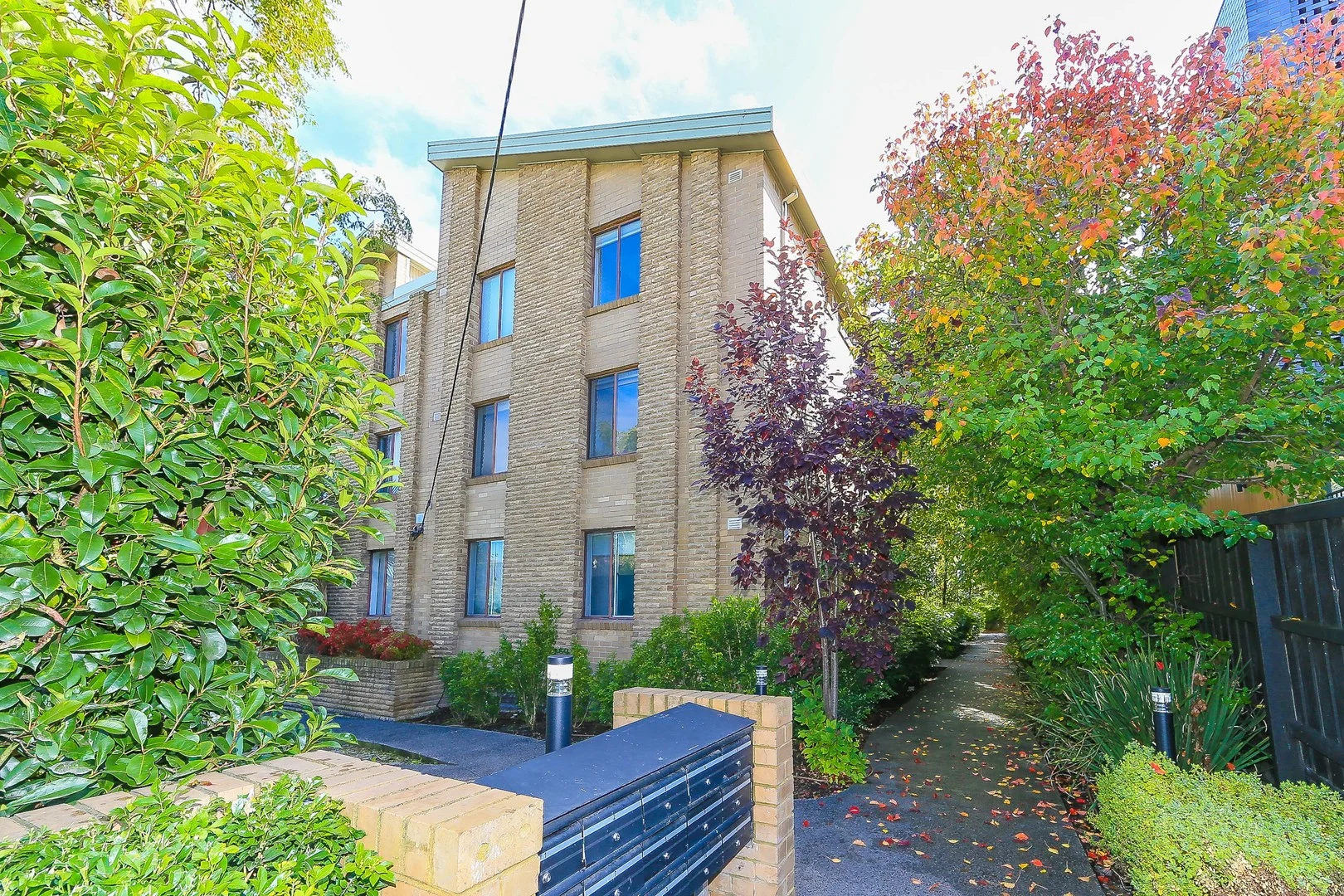 8/247 Riversdale Road, Hawthorn East VIC 3123