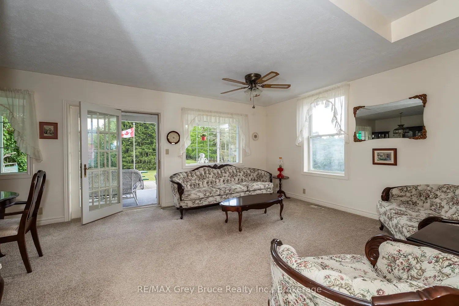 Additional image 9 of 319144 Grey Road 1